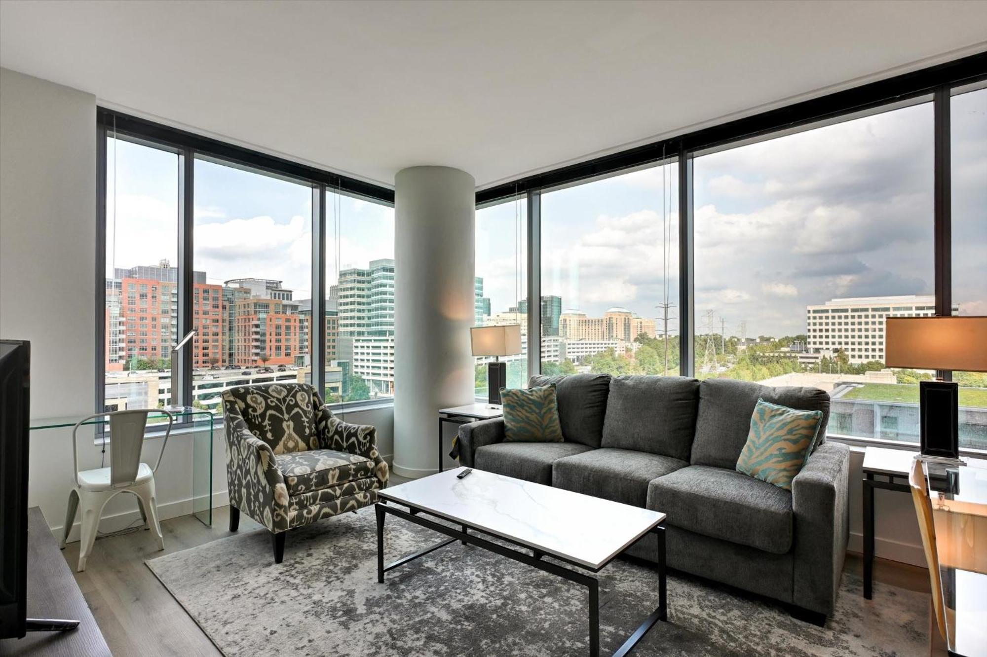 Global Luxury Suites At Town Center 레스튼 외부 사진