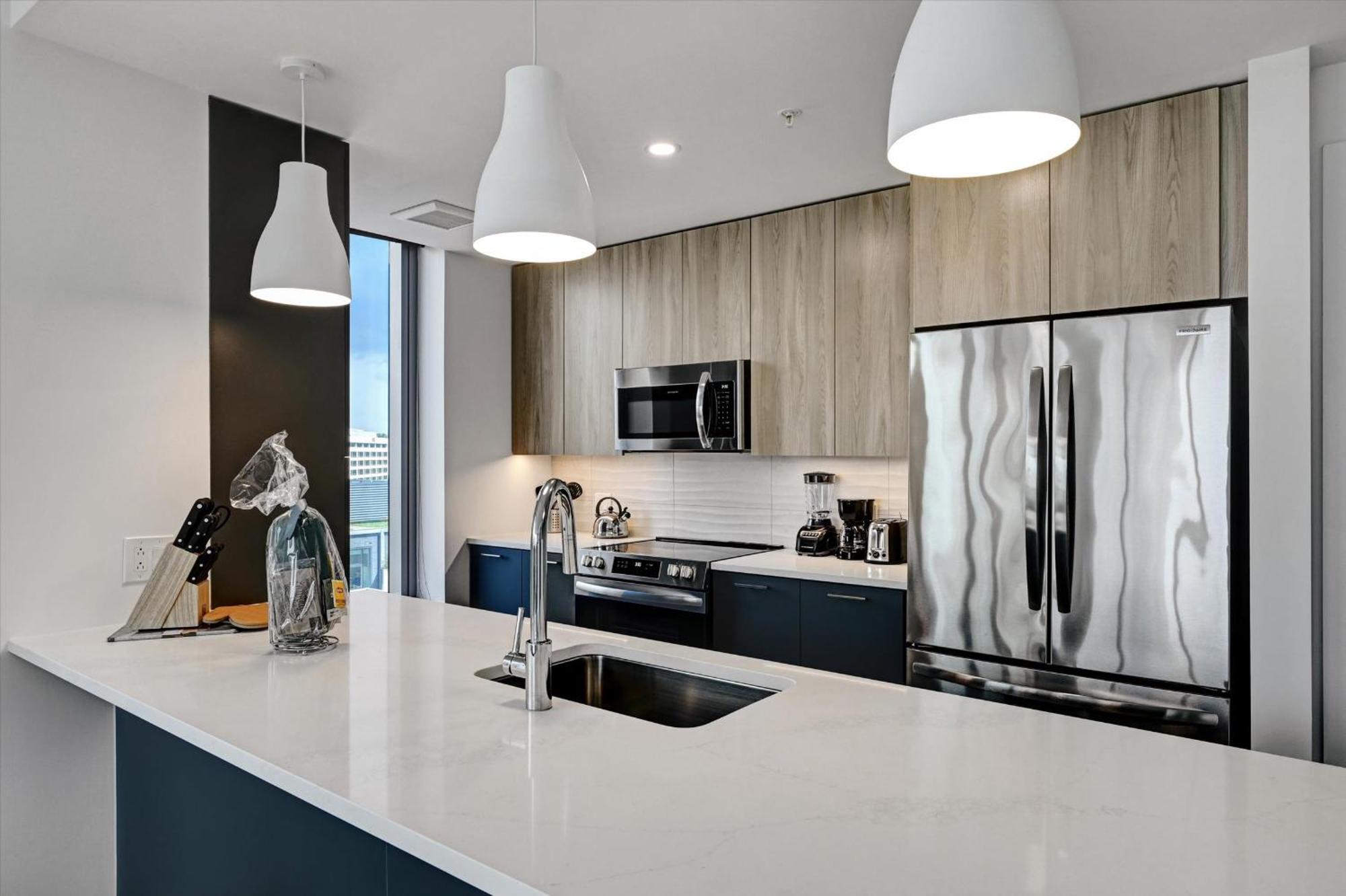 Global Luxury Suites At Town Center 레스튼 외부 사진