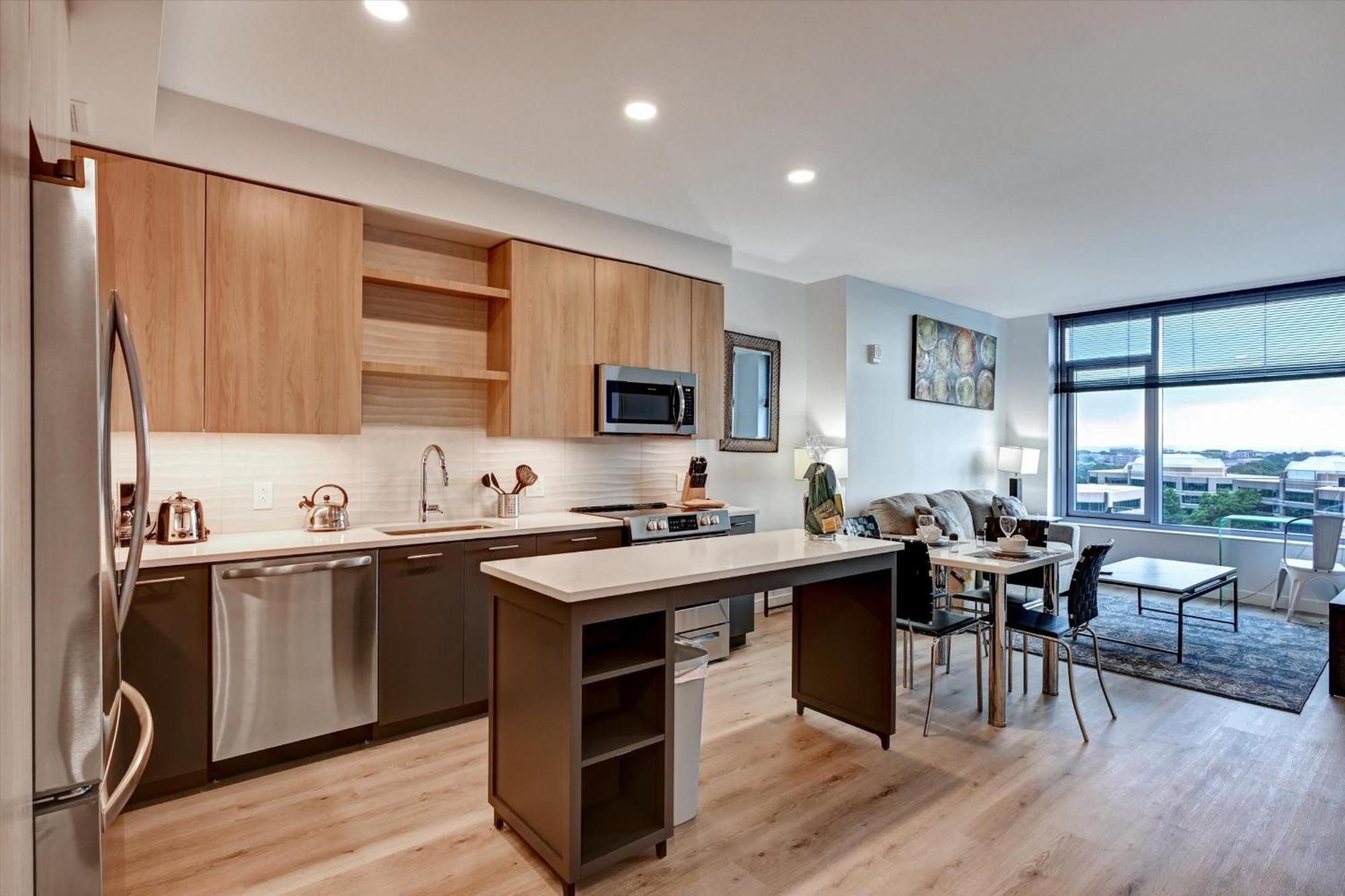 Global Luxury Suites At Town Center 레스튼 외부 사진